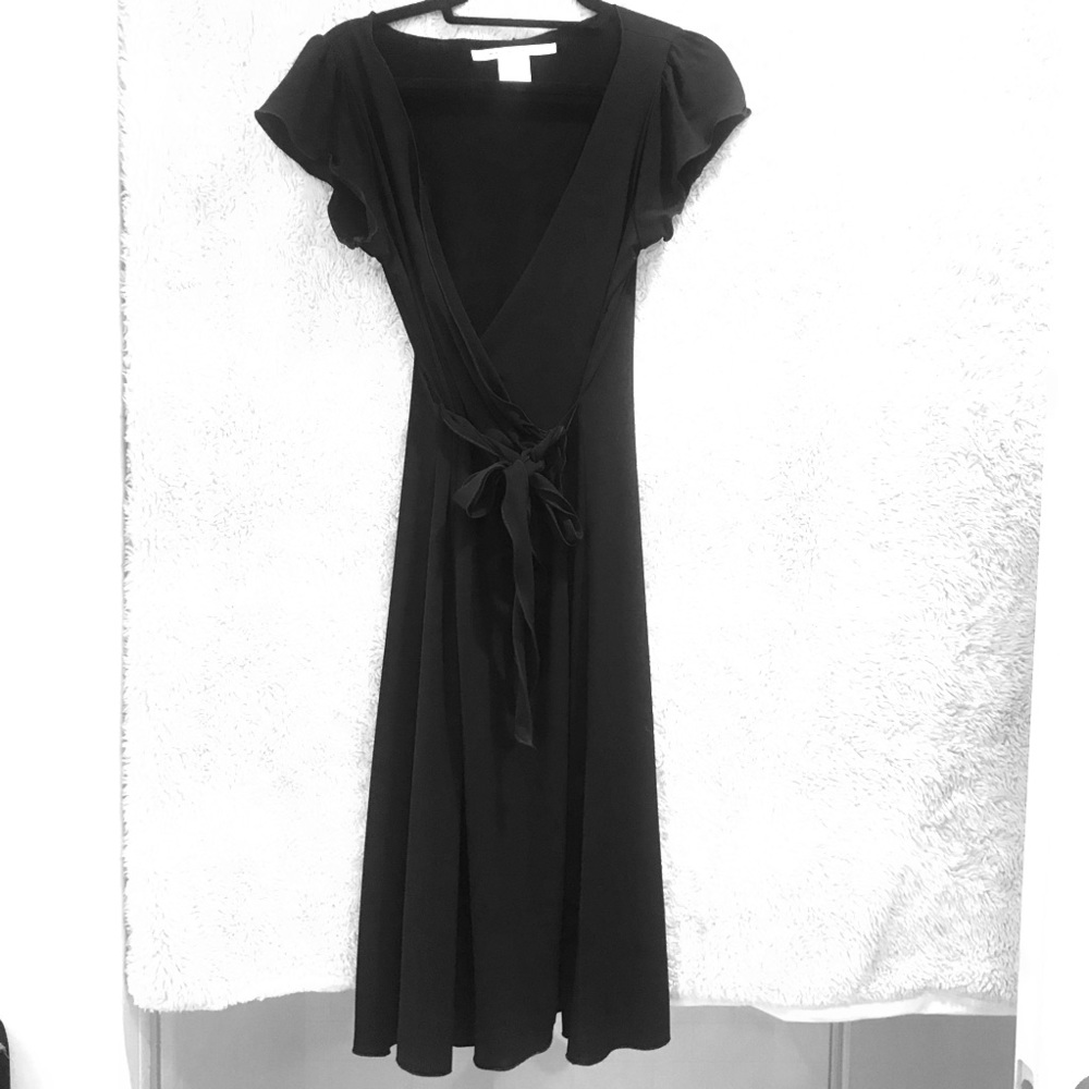 Max Studio Size Small Black Wrap Dress, Scalloped